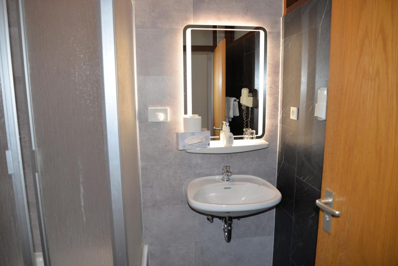 Hotel Paffhausen Wirges エクステリア 写真